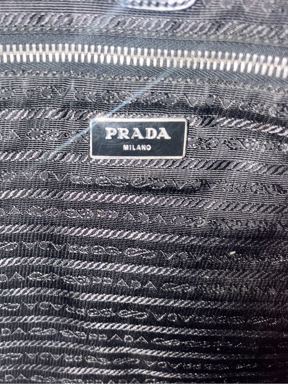 Prada Tessuto Vintage Black Nylon Tote Bag with Authentication card - Picture 6 of 11